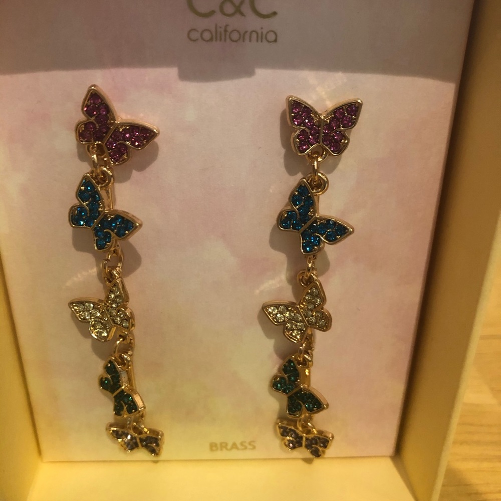 NIB C&C CALIFORNIA RHINESTONE BUTTERFLY EARRINGS - Picture 2 of 12
